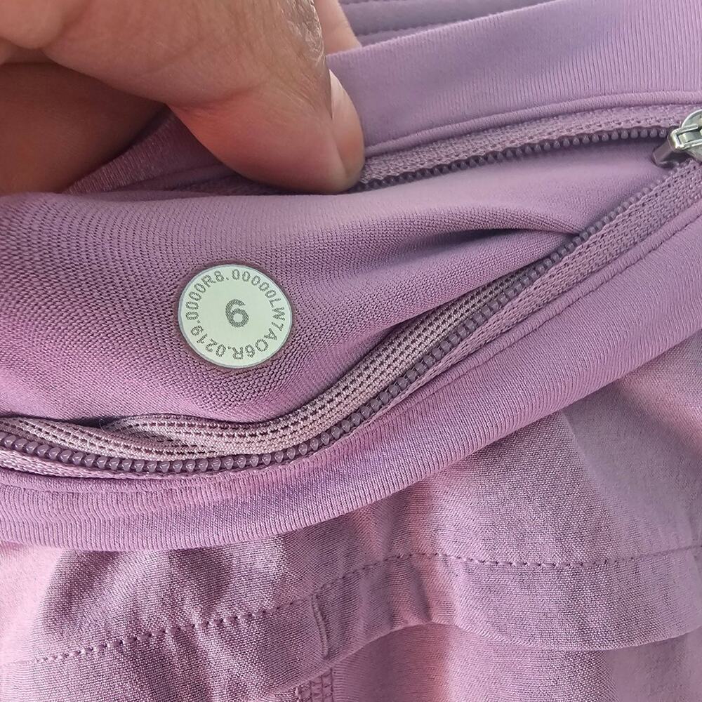 Lululemon Shorts Womens Size 6 Lilac Quartz Athletic Zipper Pocket Swift - Picture 11 of 11